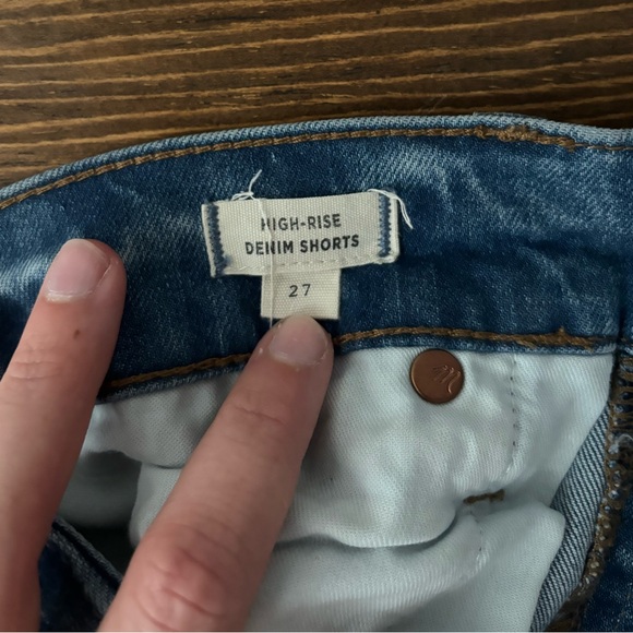 Madewell 4 inch Short - Picture 6 of 6